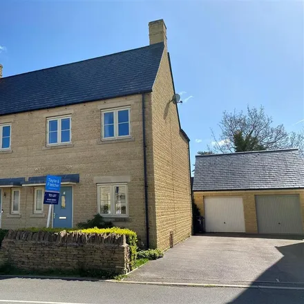 Rent this 3 bed duplex on The Furrows in Lower Slaughter, GL54 2RL