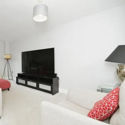 Image 3 - Colwick Way, Sheffield, United Kingdom - House for sale