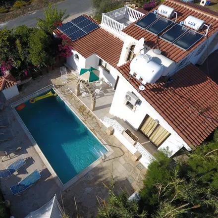 Rent this 6 bed house on Akanthous 7 in 8575 Peyia, Cyprus