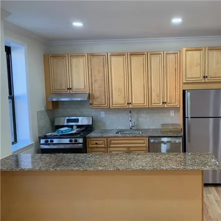 Rent this 3 bed apartment on 252 Bay Ridge Parkway in New York, NY 11209
