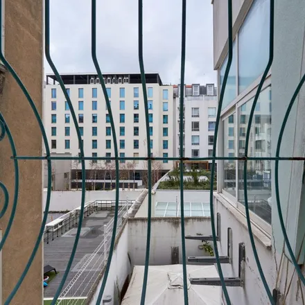 Image 1 - Avenida Miguel Bombarda, 1051-802 Lisbon, Portugal - Apartment for rent
