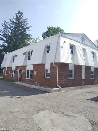Rent this 2 bed apartment on 178 Shields Road in Boardman, OH 44512