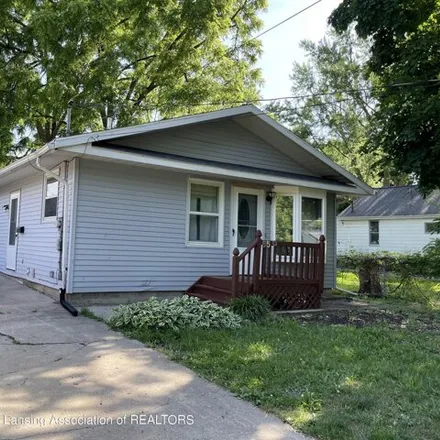 Buy this 3 bed house on 650 Vernon Ave in Lansing, Michigan
