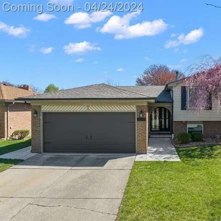 Image 3 - 15426 Valerie Drive, Macomb Township, MI 48044, USA - House for sale