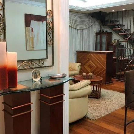 Buy this 4 bed apartment on Rua Manoel Venâncio Martins in Palmares, Belo Horizonte - MG
