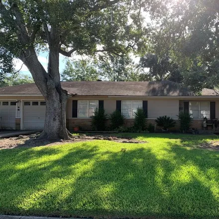 Buy this 3 bed house on 921 West Drive in Port Neches, TX 77651