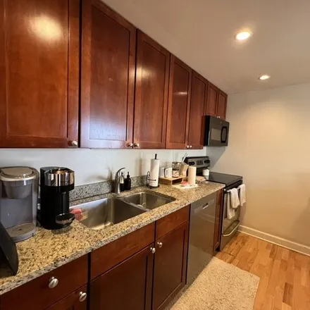 Image 7 - 30 E Huron St Apt 3509, Chicago, Illinois, 60611 - Condo for rent