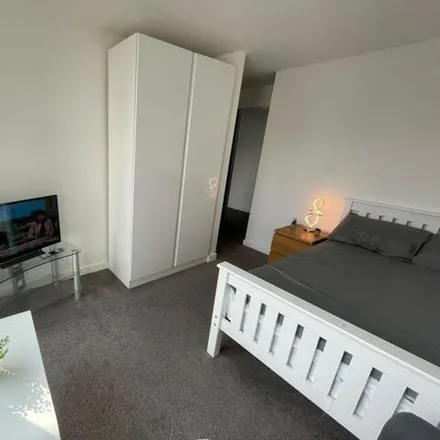 Rent this 2 bed room on St Silas Flats in Hodgson Street, The Moor