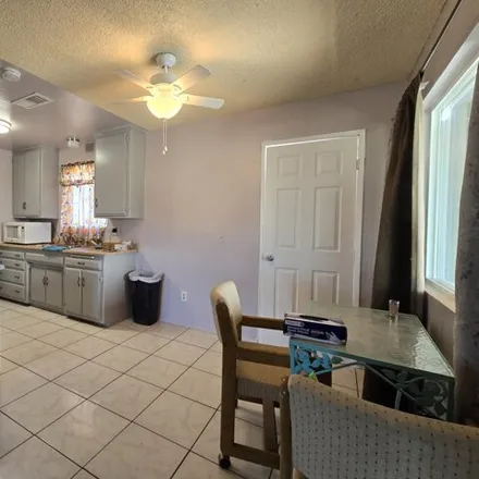 Image 8 - 1282 Shore Oasis Street, Salton City, Imperial County, CA 92275, USA - House for sale