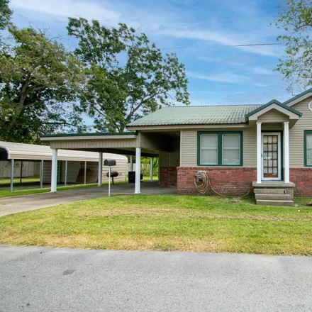 Buy this 3 bed house on 688 Canton Street in Berwick, LA 70342