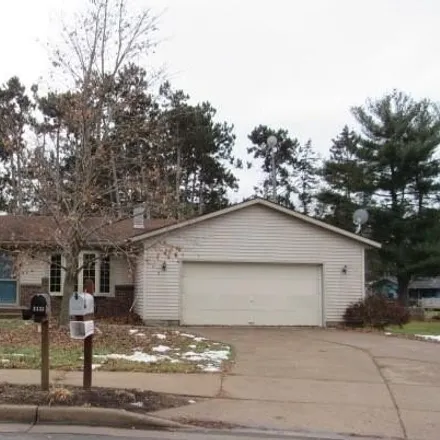 Buy this 4 bed house on 2199 Sunray Circle in Eau Claire, WI 54703