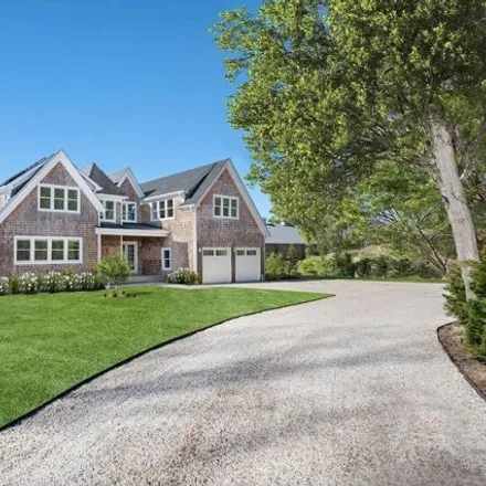 Buy this 6 bed house on 25 Winding Way in Water Mill, Suffolk County