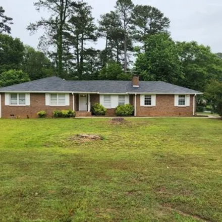 Rent this 3 bed house on 2693 Shaywen Circle in Snellville, GA 30078