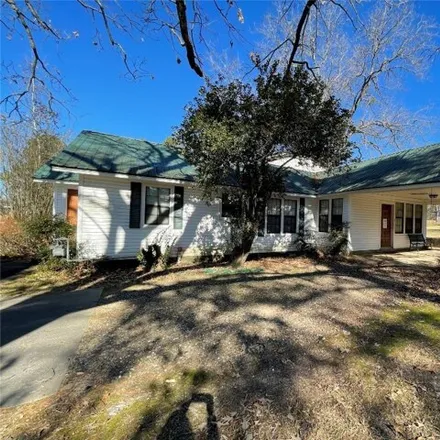 Buy this 3 bed house on US 259 in Broken Bow, OK 74728