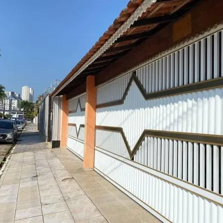 Buy this 4 bed house on Avenida Guilhermina in Guilhermina, Praia Grande - SP