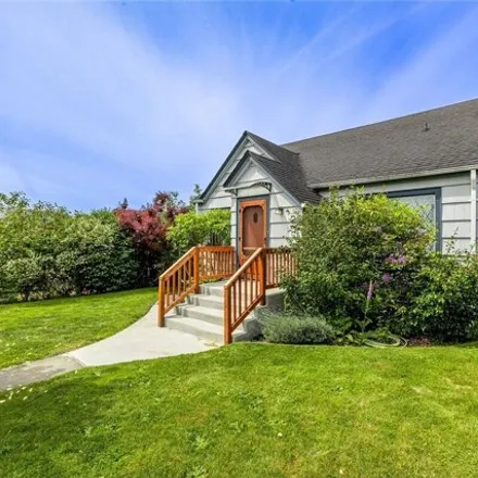 Image 3 - 2508 S M St, Tacoma, Washington, 98405 - House for sale