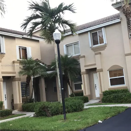 Rent this 3 bed townhouse on 2336 Southeast 23rd Terrace in Homestead, FL 33035