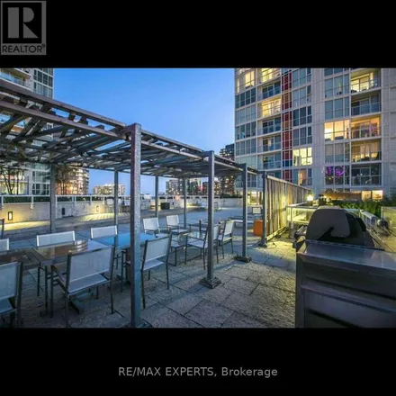 Image 5 - Spectra, 85 Queens Wharf Road, Old Toronto, ON M5V 0S4, Canada - Apartment for rent