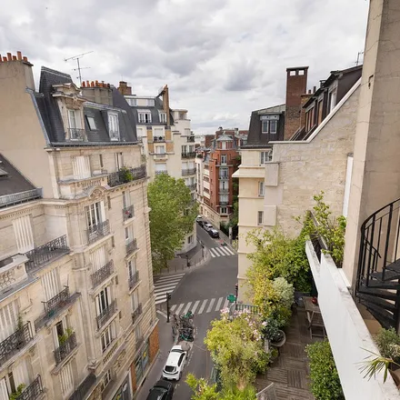 Image 5 - 22 Rue Jouvenet, 75016 Paris, France - Apartment for rent