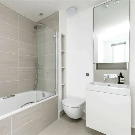 Image 3 - Wild Street, London, WC2B 4BS, United Kingdom - Apartment for rent