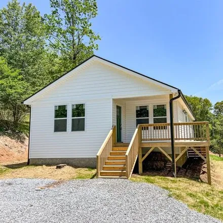 Buy this 3 bed house on 39 Lance Road in Buncombe County, NC 28704