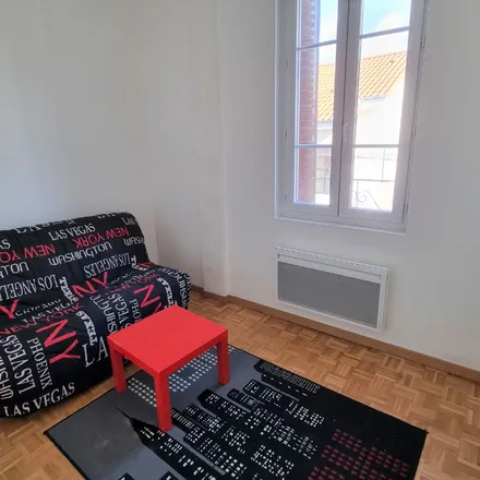 Rent this 2 bed apartment on 14 Rue du Séminaire in 63100 Clermont-Ferrand, France