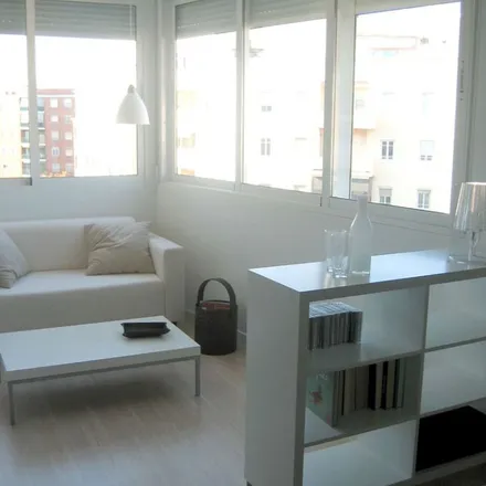 Image 4 - Carrer del Mestre Sosa, 17, 46007 Valencia, Spain - Apartment for rent