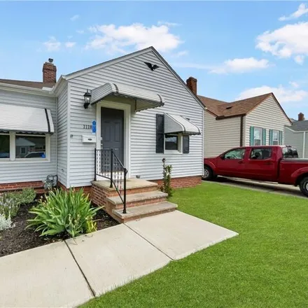 Buy this 3 bed house on 1118 Clearview Ave in Cleveland, Ohio