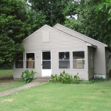 Buy this 2 bed house on 211 White Avenue in Arbyrd, Dunklin County