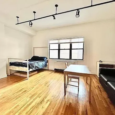 Rent this studio condo on 56 Court St Apt 5H in Brooklyn, New York