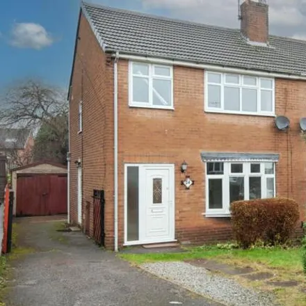 Buy this 3 bed duplex on Greenside Avenue in Tapton, S41 8RZ
