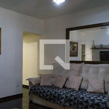 Buy this 3 bed house on Rua Luiz Gomes Pain in Jardim Marek, Santo André - SP