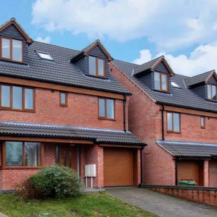 Rent this 6 bed house on Maple Close in Pinxton, DE55 3BH