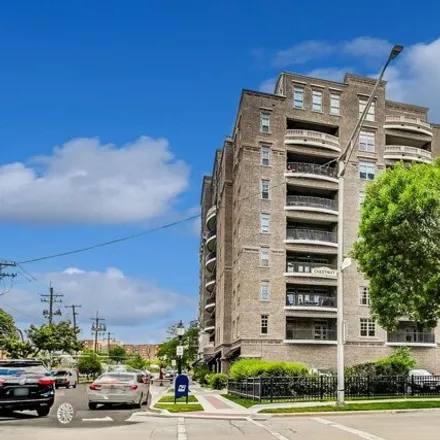 Image 3 - 151 W Wing St Apt 403, Arlington Heights, Illinois, 60005 - Condo for sale