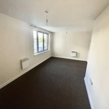 Image 2 - Pearson Vue, 127 New Union Street, Coventry, CV1 2DP, United Kingdom - Apartment for rent