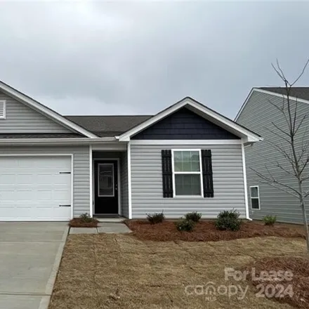 Rent this 3 bed house on 1098 East Drive in Wesley Park, Gastonia