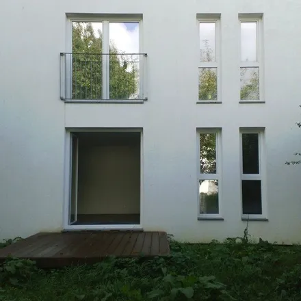 Rent this 3 bed apartment on Kandelfeldstraße 67 in 52074 Aachen, Germany