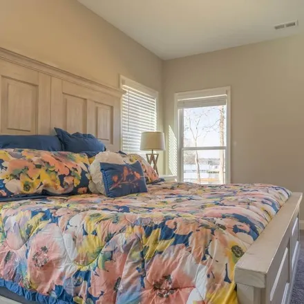 Rent this 4 bed house on Scottsboro