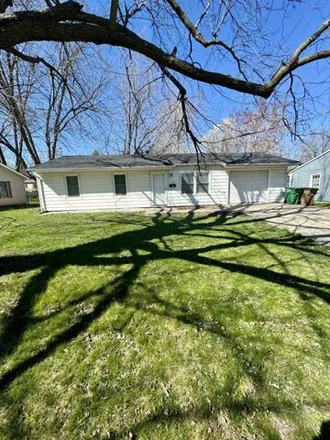 Buy this 3 bed house on 769 5th Street Southeast in Altoona, IA 50009