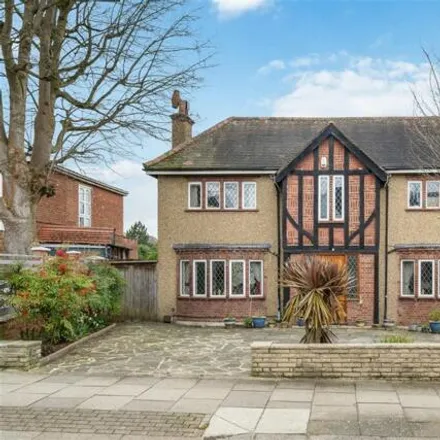 Buy this 4 bed house on 51 Chandos Avenue in Oakleigh Park, London