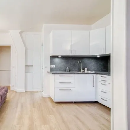 Image 3 - 29 Rue Pergolèse, 75116 Paris, France - Apartment for rent
