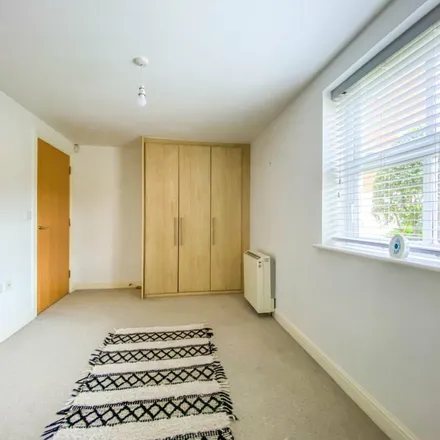 Image 3 - 43 Royal Victoria Park, Bristol, BS10 6TD, United Kingdom - Apartment for rent