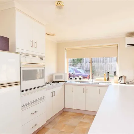 Rent this 3 bed apartment on 3 Marrabel Court in Warragul VIC 3820, Australia