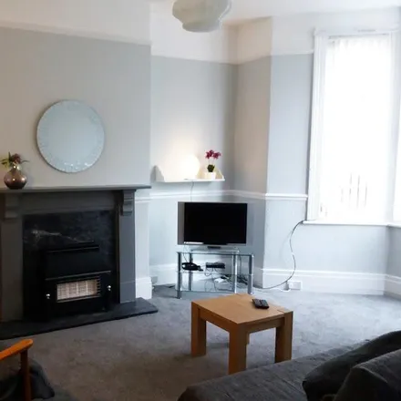 Rent this 1 bed room on Mundella Terrace in Newcastle upon Tyne, NE6 5HX