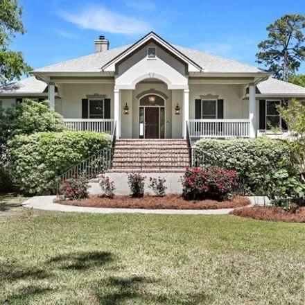 Buy this 3 bed house on 214 East Point Drive in Savannah, GA 31410