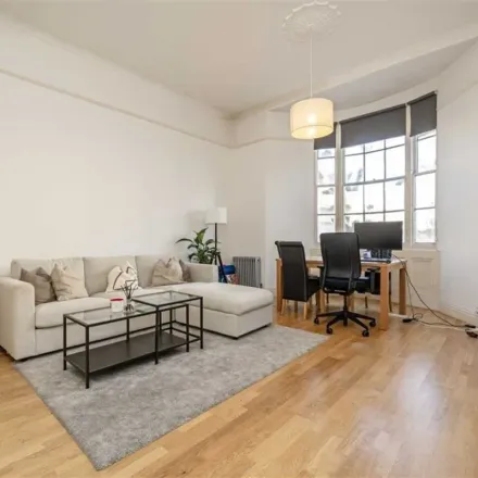 Image 2 - 20 Westbourne Terrace Road, London, W2 6NF, United Kingdom - Apartment for rent