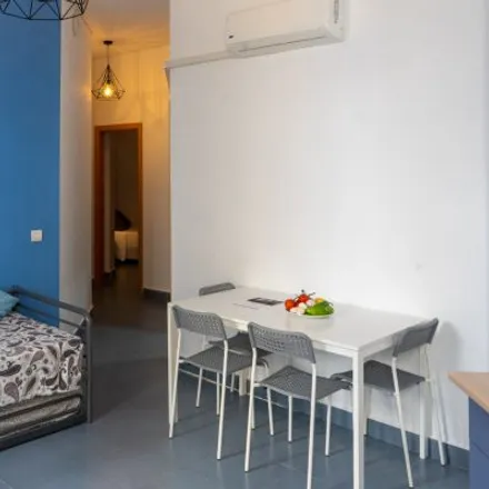 Image 7 - Centro Histórico, Pasaje Doctor Carrillo Casaux, 29015 Málaga, Spain - Apartment for rent