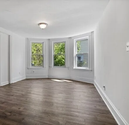 Image 7 - 8 Delaware St Apt 3, Worcester, Massachusetts, 01603 - Apartment for rent