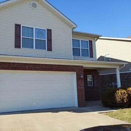 Rent this 4 bed house on 2948 Sullivans Trace in Greendale, Lexington