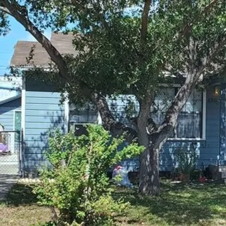 Buy this 3 bed house on 1309 S G St in Harlingen, Texas
